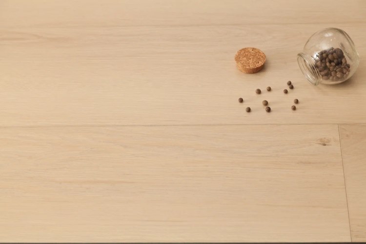 Плитка ПВХ "Bonkeel" Line 201 (1220*183*4 мм) — купить в Ижевске