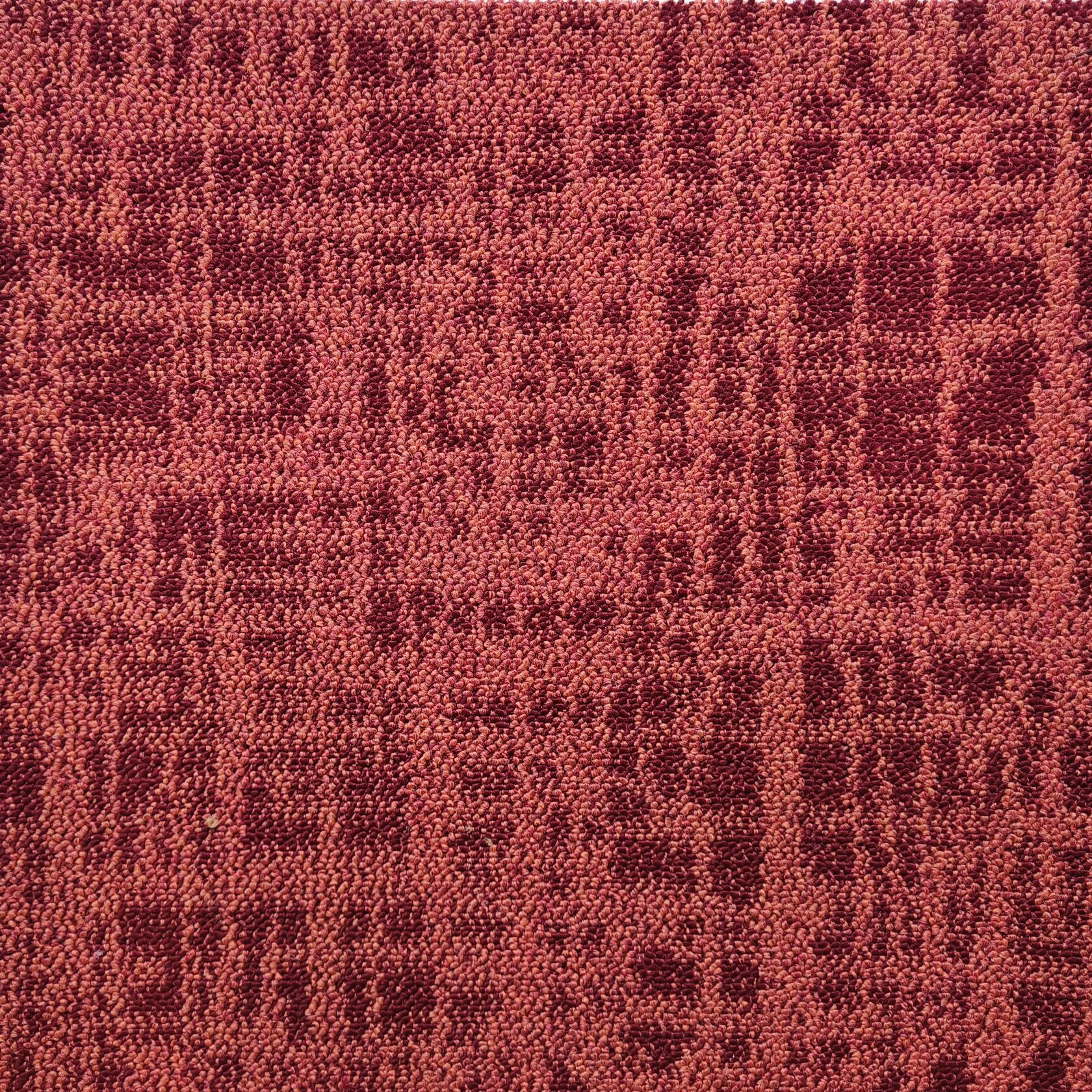 Ковровое покрытие "Bonkeel" Soul One Red (ширина 4м) — купить в Ижевске